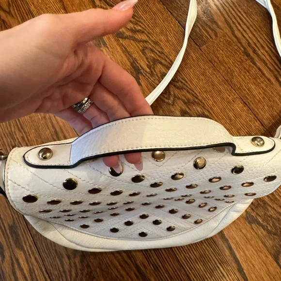 Vintage Studded Envy Crossbody Bag - Picture 4 of 7